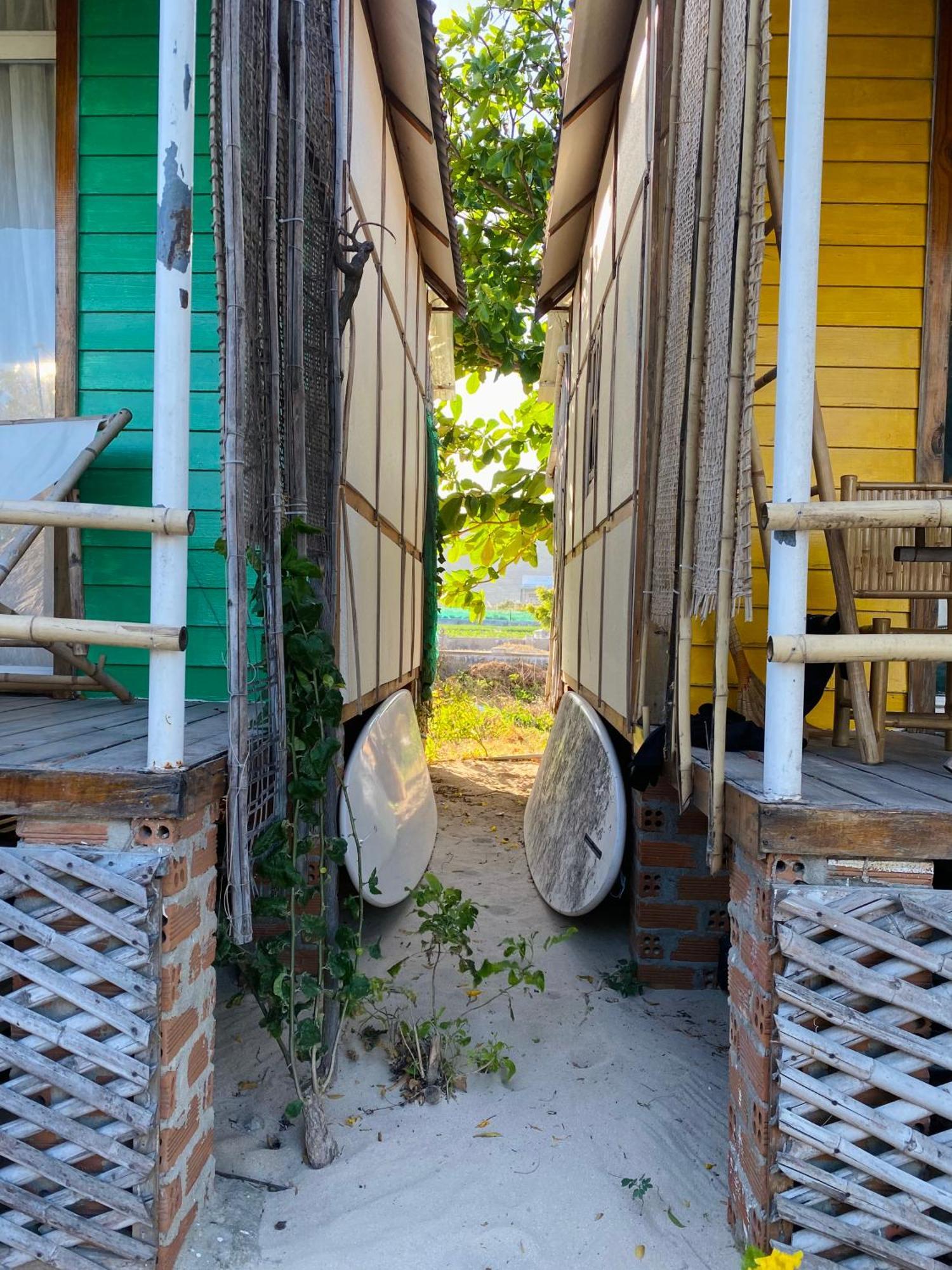 Отель Vietnam Surf Camp Ap My Hai Экстерьер фото